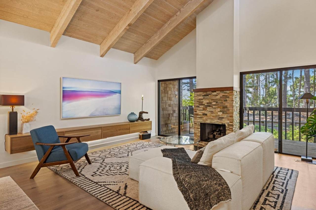 18 Mountain Shadows Lane - Photo 1