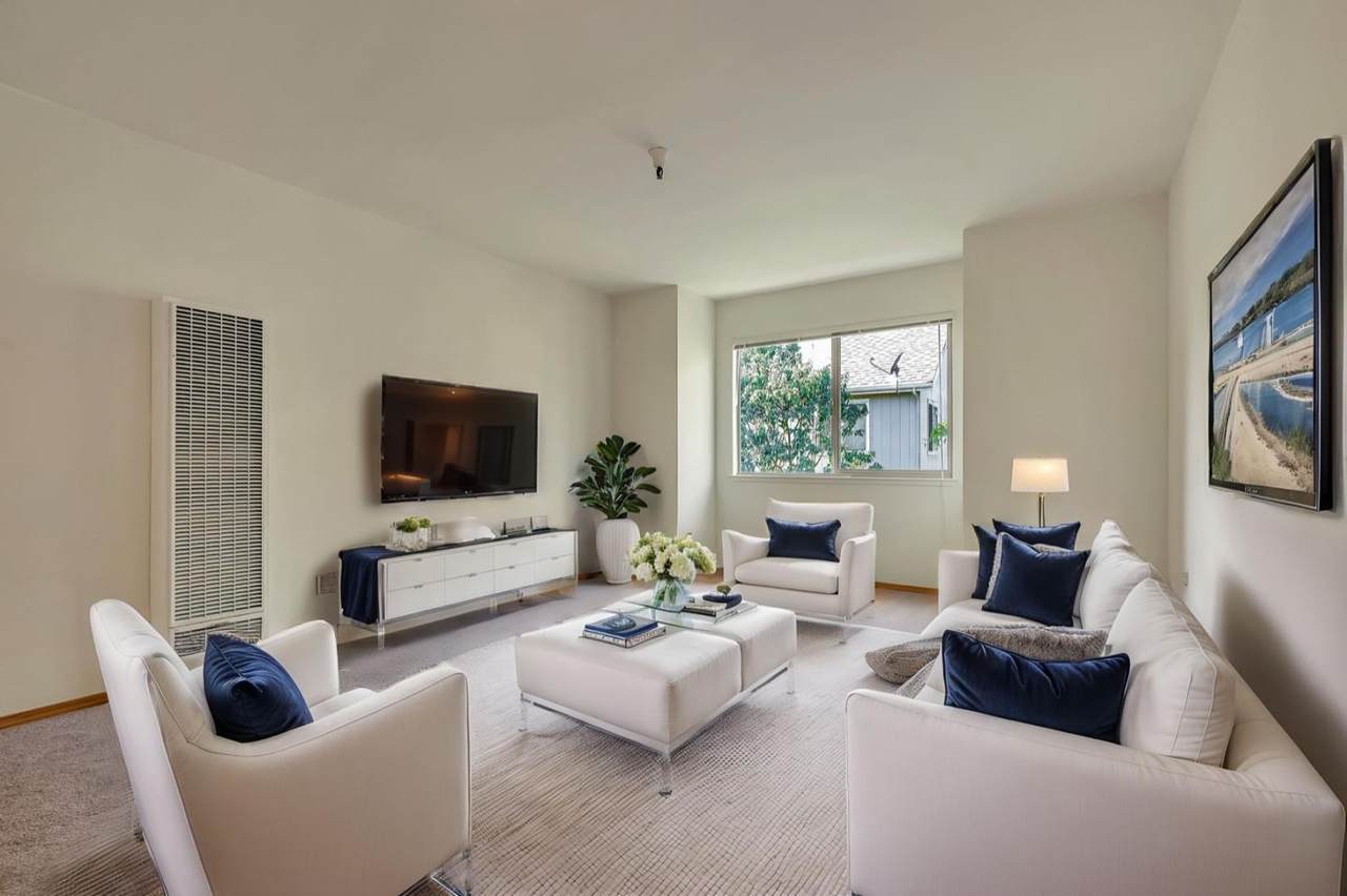 203 Vista Prieta Court - Photo 1