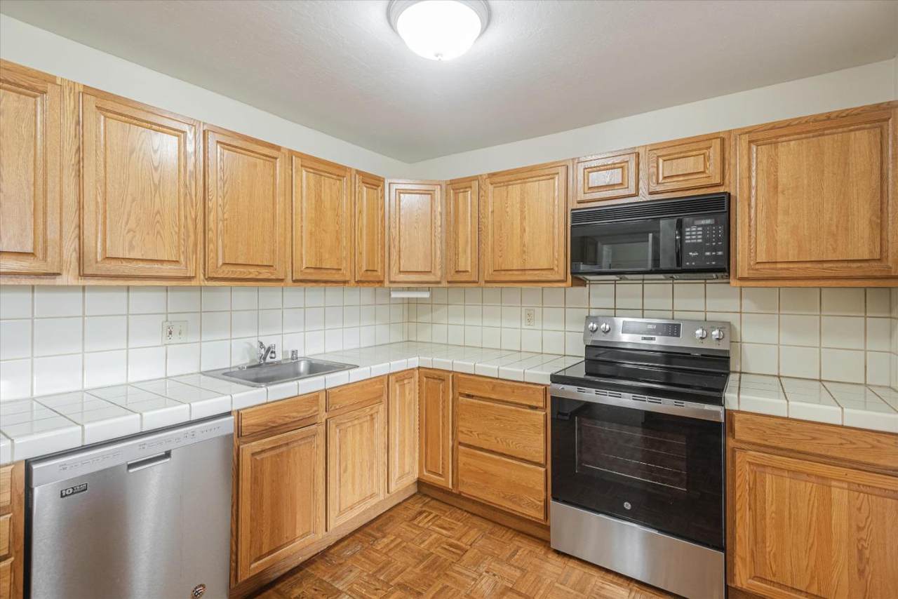 1131 Compass Lane - Photo 1