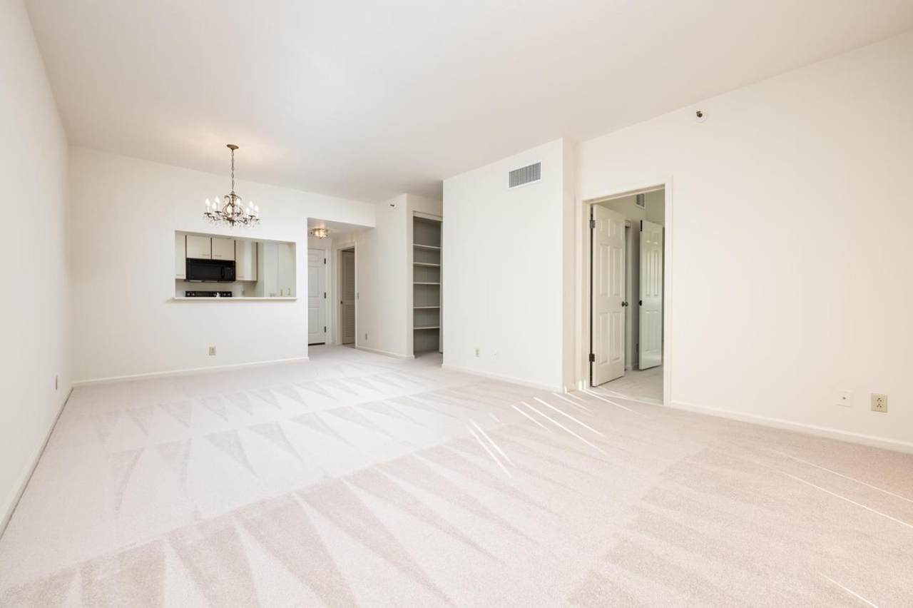 1 Baldwin Avenue - Photo 1