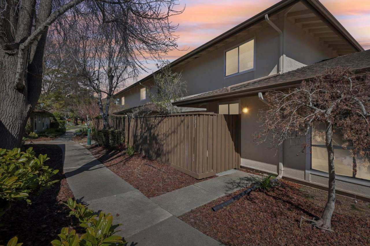 131 Palo Verde Terrace - Photo 1