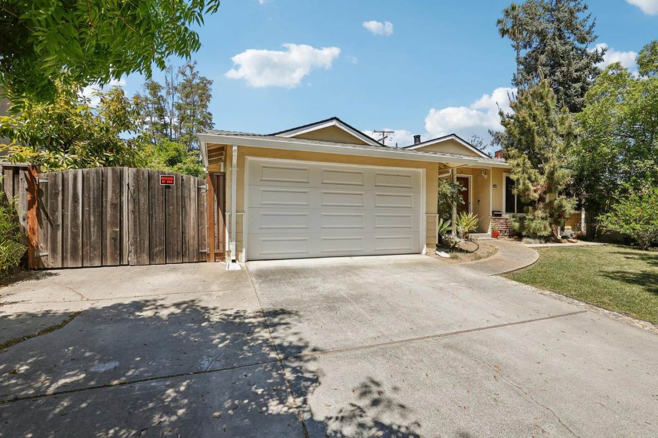 2267 Fenian Drive - Photo 1