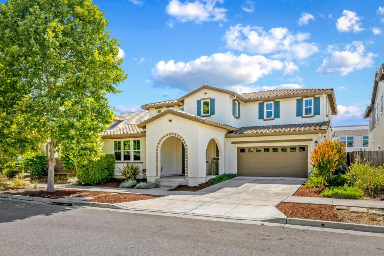 9850 Bobcat Court - Photo 1