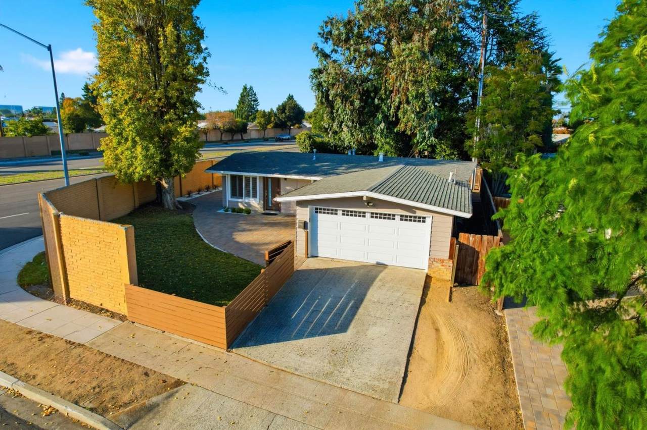 1101 Palamos Avenue - Photo 1