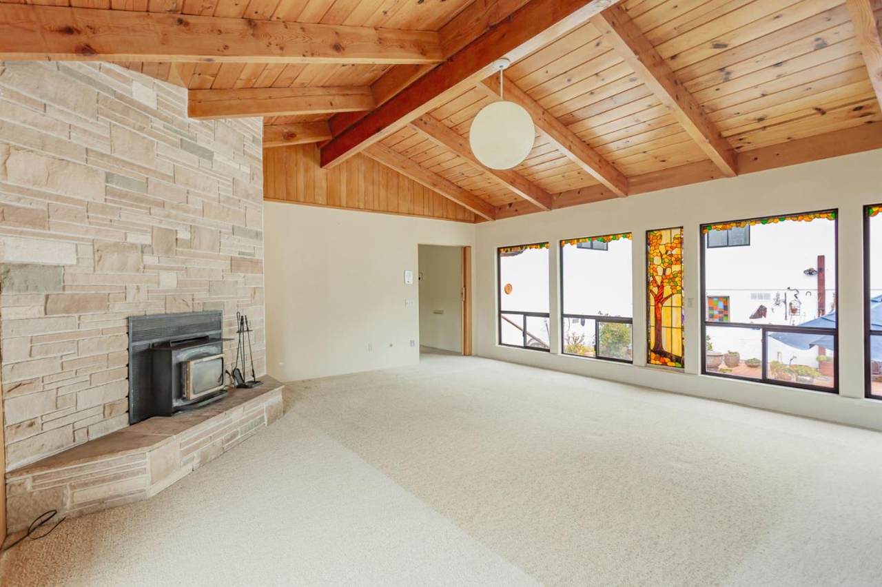105 Laureles Grade - Photo 1