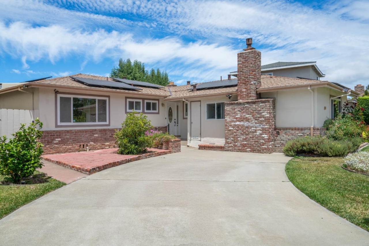 857 Peach Avenue - Photo 1