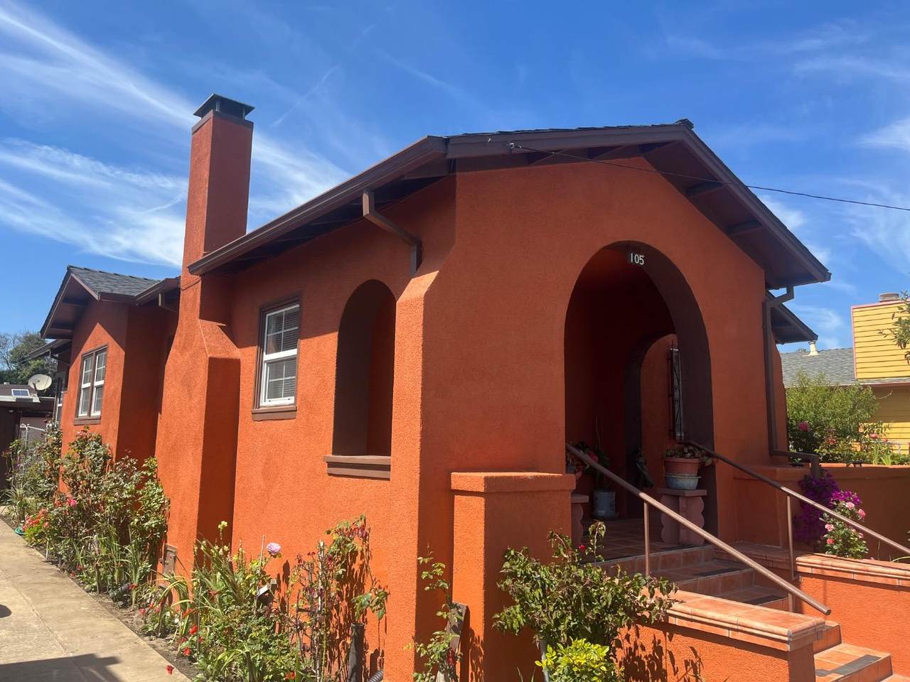 105 Palm Avenue - Photo 1