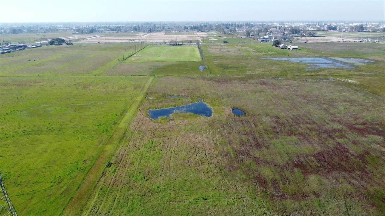 7304 Hedge Avenue - Photo 1