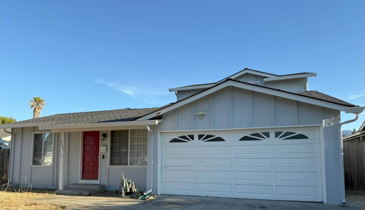 882 Tallman Court - Photo 1