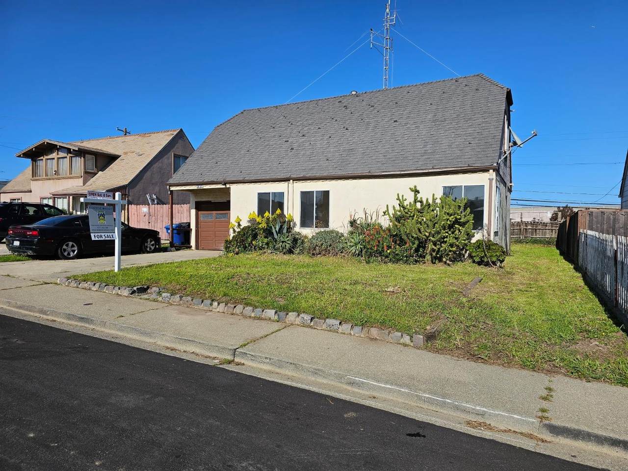 105 Francisco Drive - Photo 1