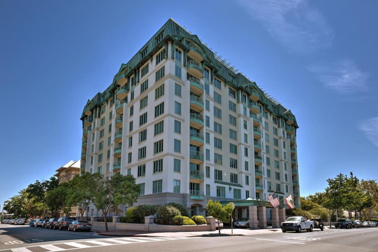 601 Laurel Avenue - Photo 1