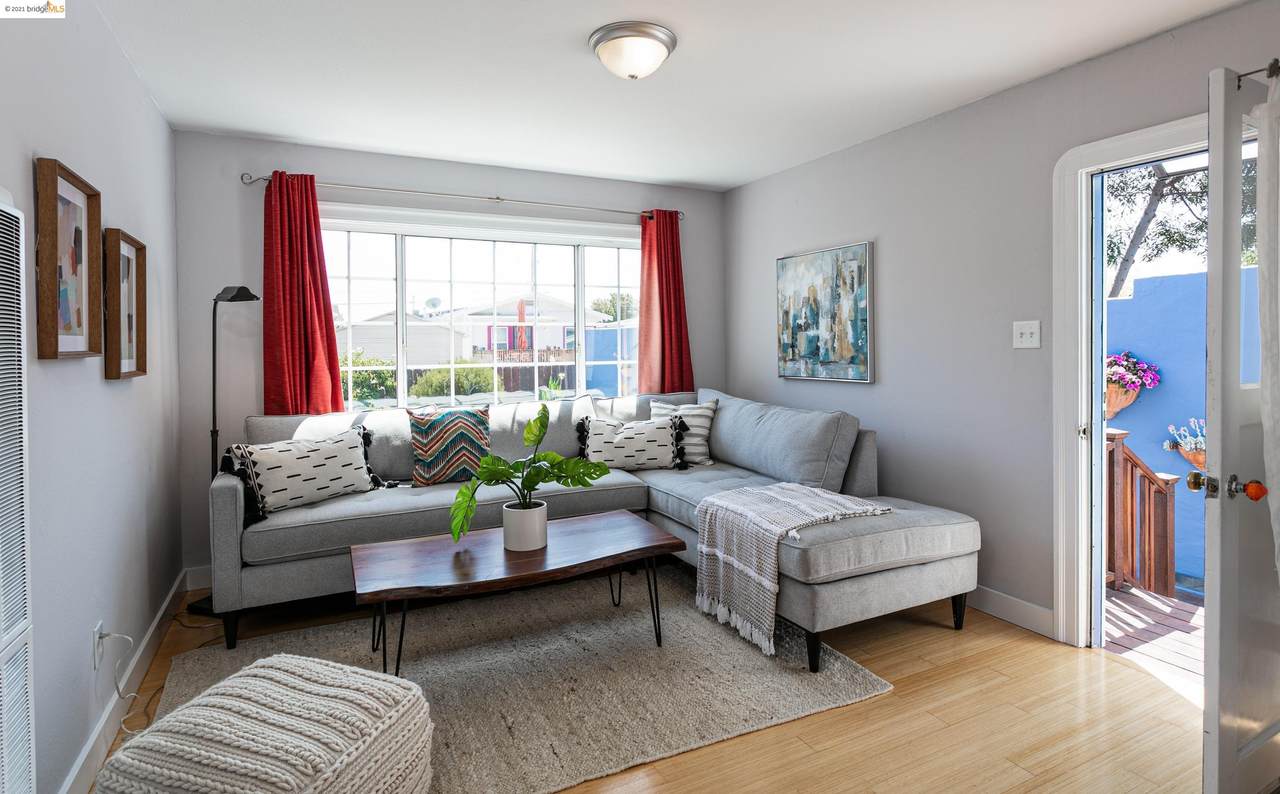 2932 60Th Ave - Photo 1