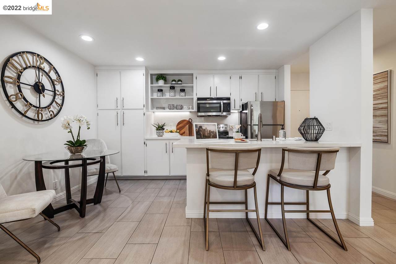 651 Oakland Ave - Photo 1