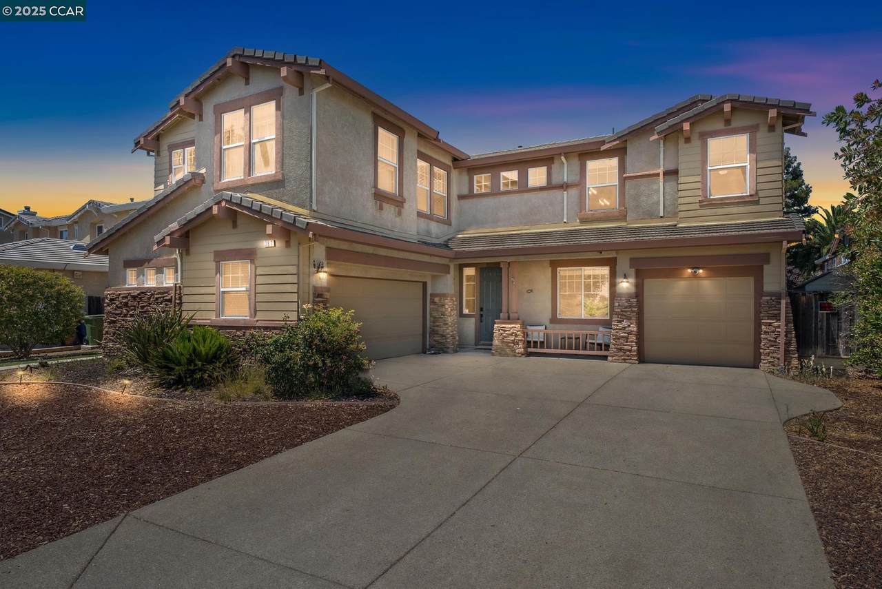 787 Armstrong Way - Photo 1