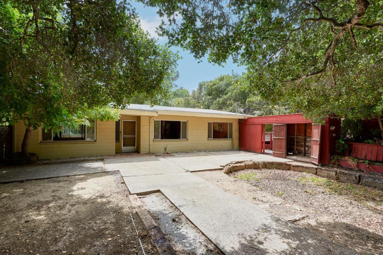 816 Covington Road - Photo 1