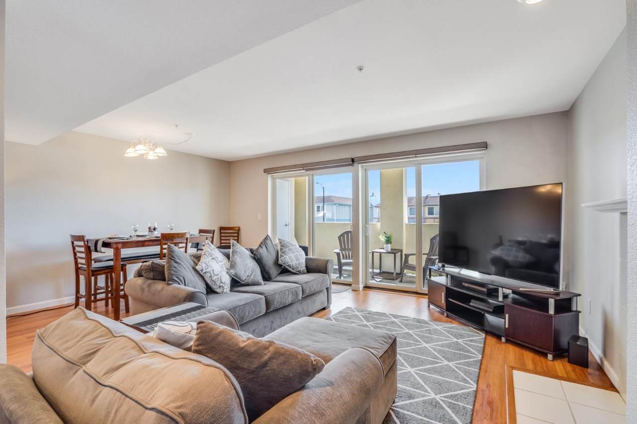 3855 Carter Drive - Photo 1