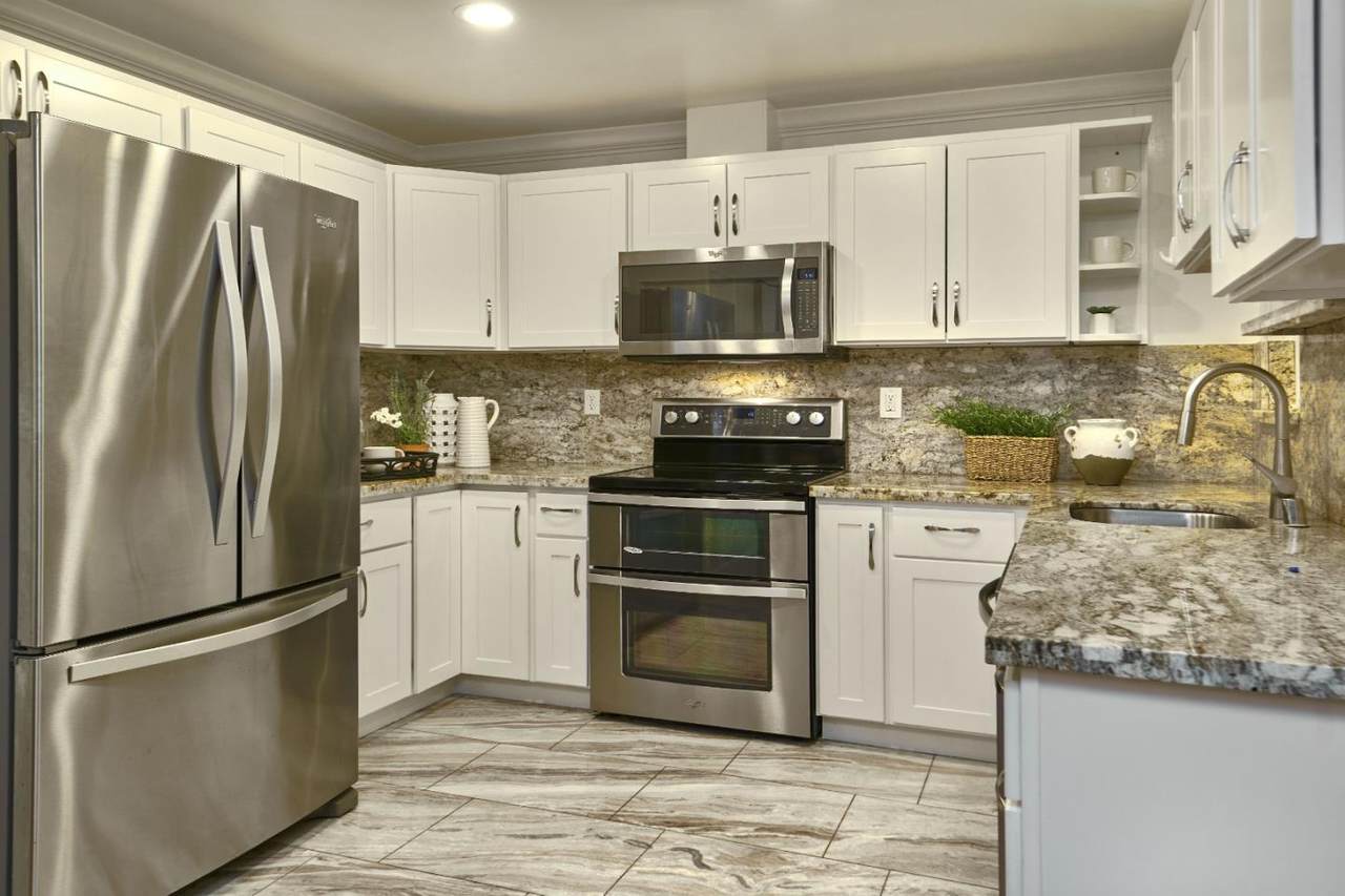 2452 Bayshore Road - Photo 1