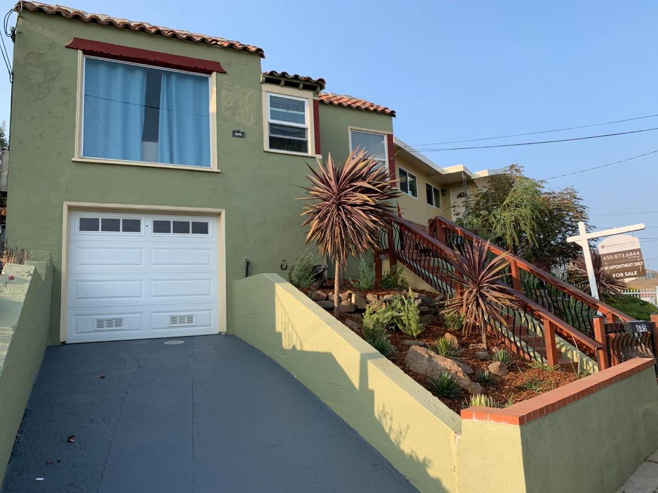 645 Spruce Avenue - Photo 1