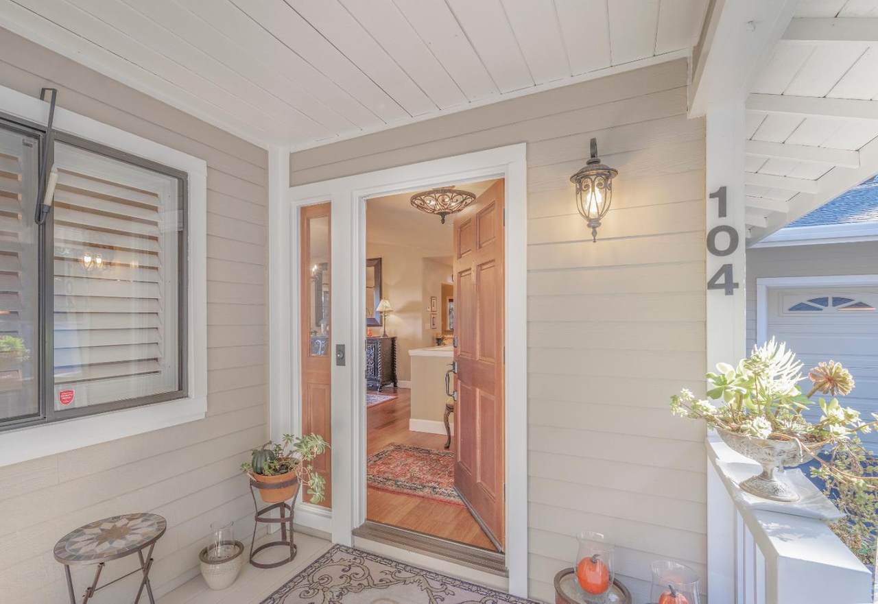 104 Robley Road - Photo 1