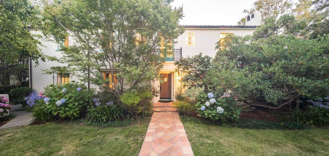 1030 Palo Alto Avenue - Photo 1