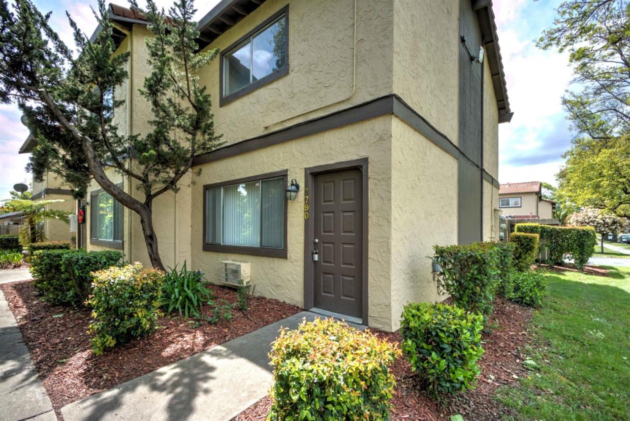 7790 Chestnut Street - Photo 1