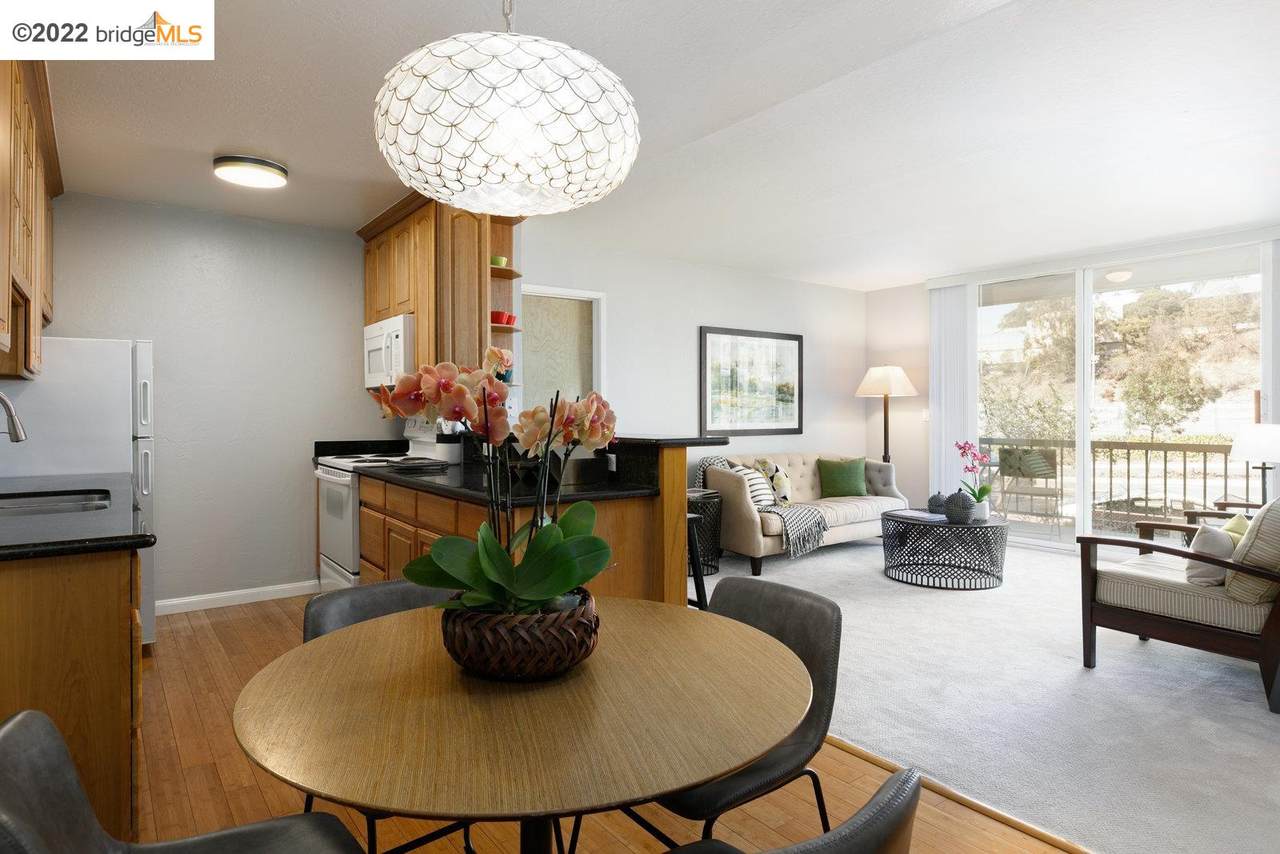 250 Whitmore St - Photo 1