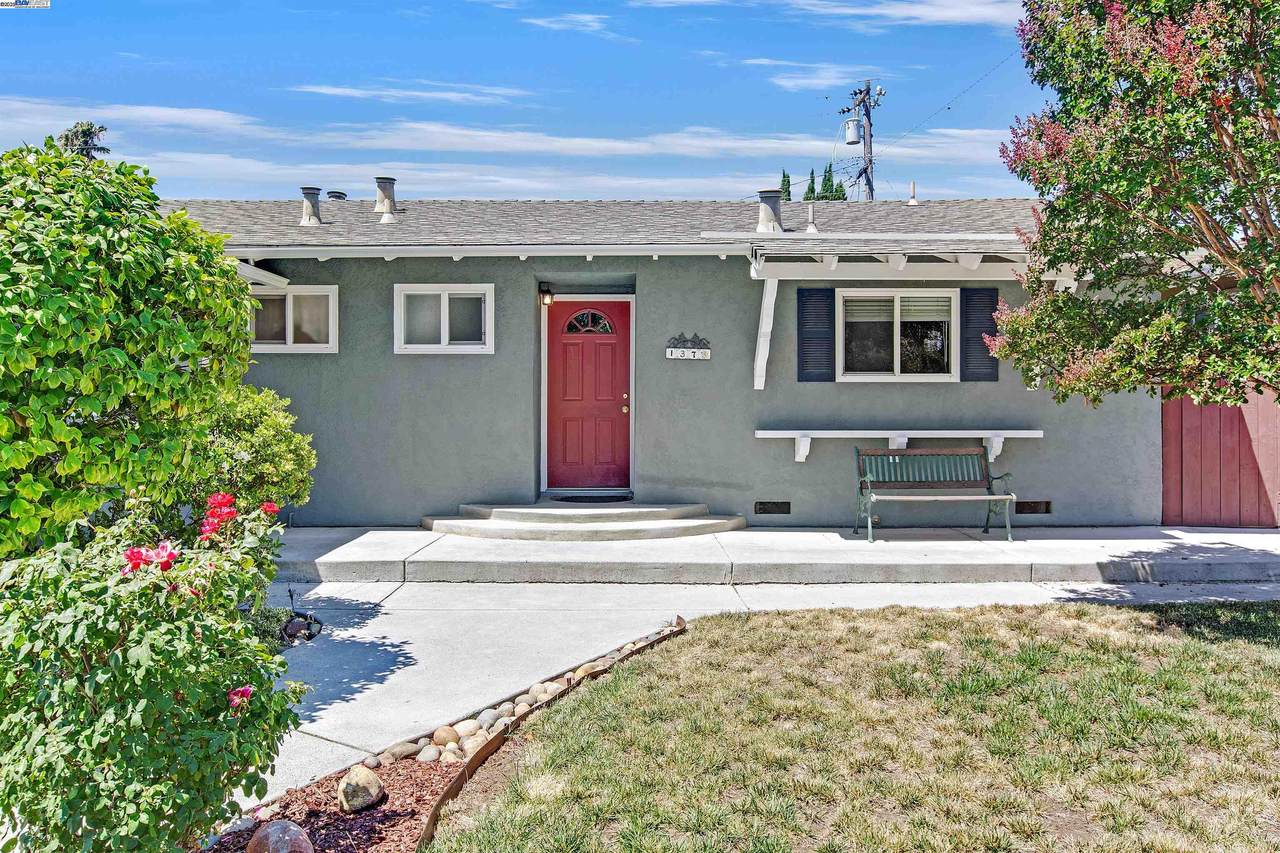 137 Bixby Dr - Photo 1