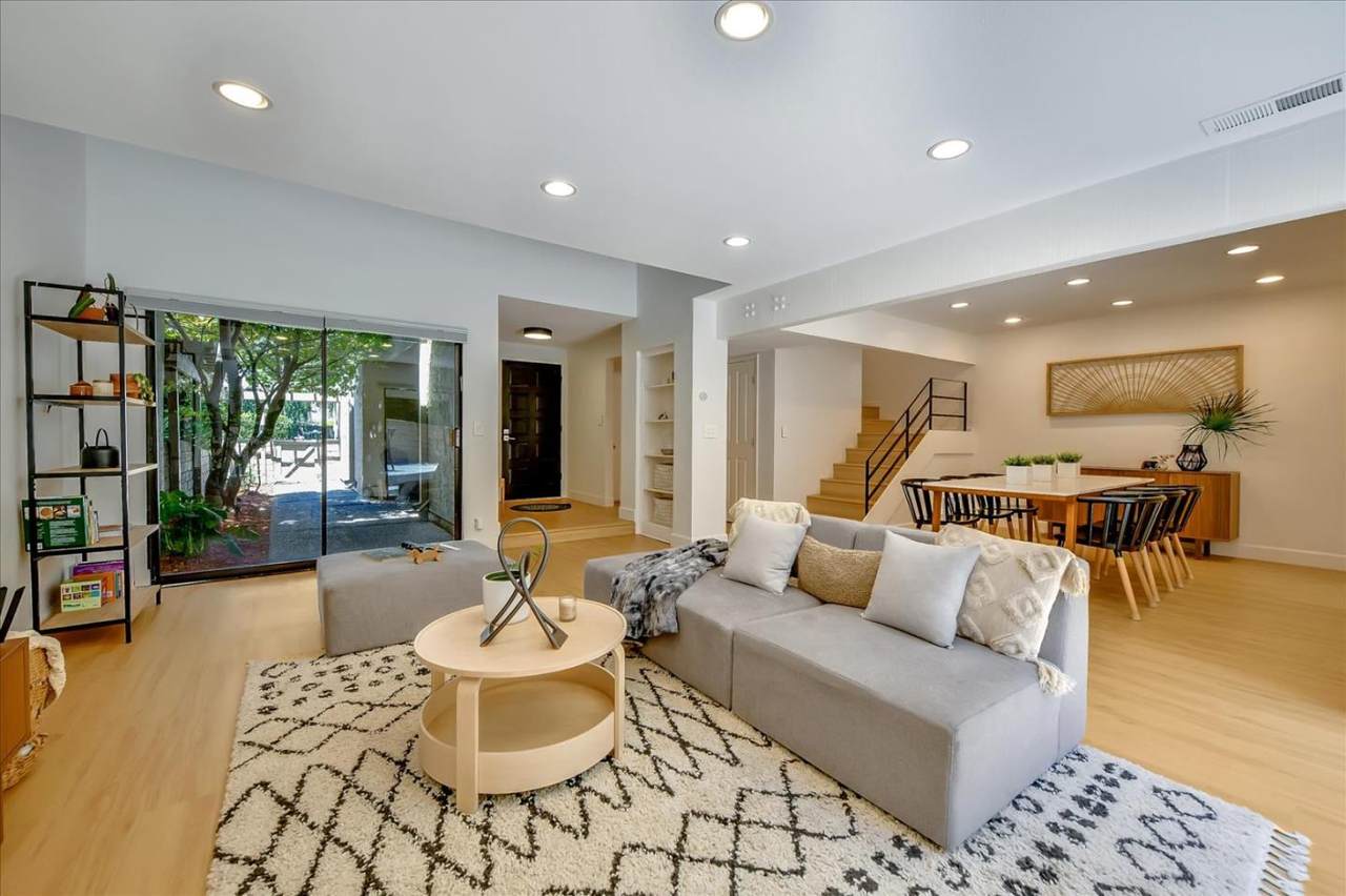 1683 Sandyrock Court - Photo 1