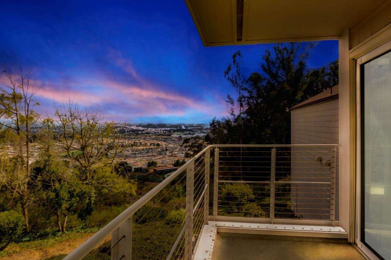 535 Mountain View Drive - Photo 1