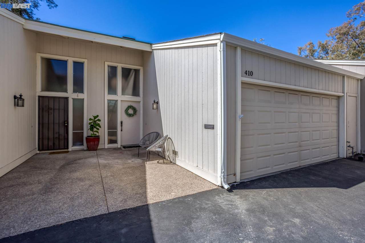 410 Ridgeview Dr - Photo 1