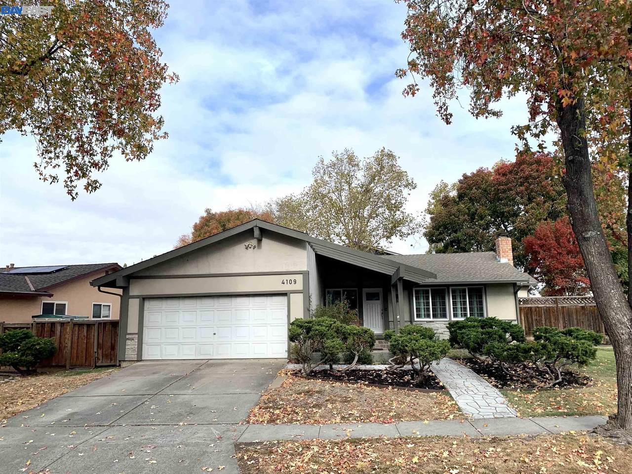 4109 Fairlands Dr - Photo 1