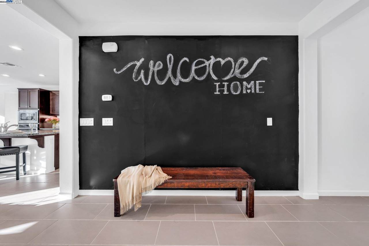 2305 Augusta Ave - Photo 1