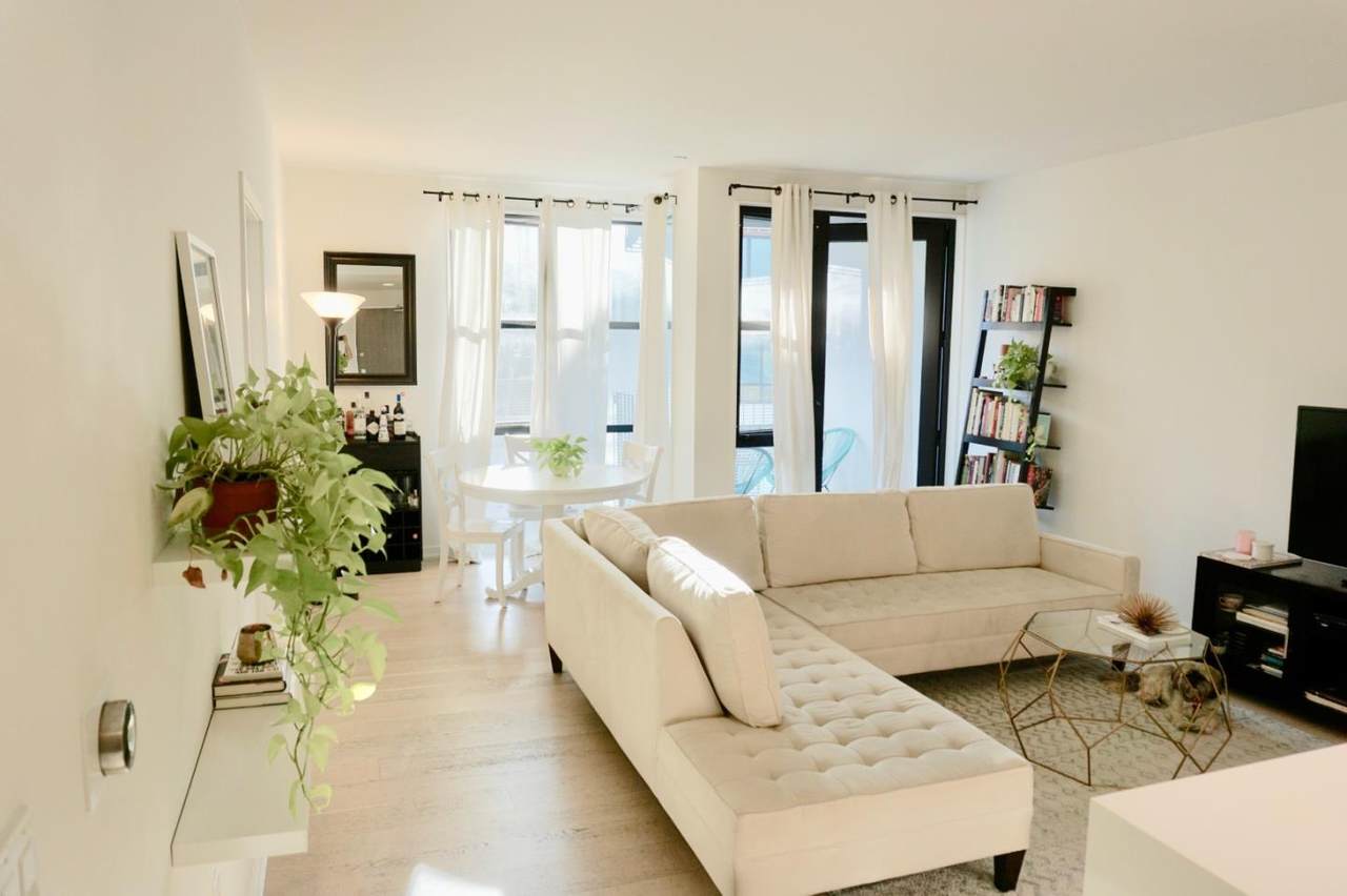 451 Donahue Street - Photo 1