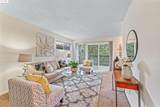 389 Somerset Rd - Photo 10