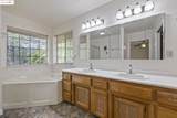 21686 Apple Hill Dr - Photo 14