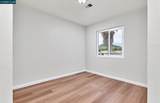 2248 Hamlin Dr - Photo 12