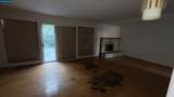 2946 Oxford Ave - Photo 4