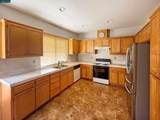 1214 Dover Ln - Photo 5