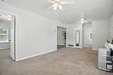 1551 Chronicle Ave - Photo 4