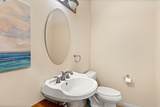 2048 Woodland Dr - Photo 10