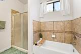 2048 Woodland Dr - Photo 18