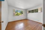 2101 Hillview Dr - Photo 18