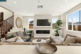 2250 Vandeleur Drive - Photo 10