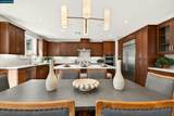2250 Vandeleur Drive - Photo 16