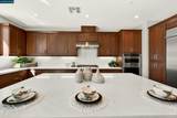 2250 Vandeleur Drive - Photo 24