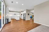 388 Wentworth Ct - Photo 15