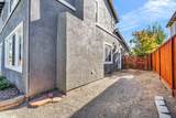 388 Wentworth Ct - Photo 38