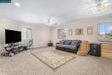 2233 Hampshire Dr - Photo 21