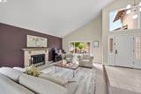 5445 Canyon Crest Dr - Photo 9