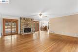 18028 Almond Rd - Photo 10